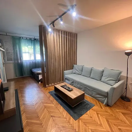 Central Park Apartment Belgrad